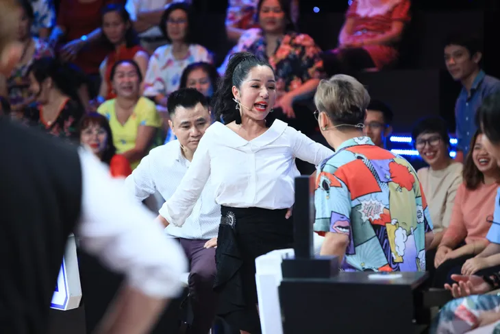 Ký ức vui vẻ: Thúy Nga tiết lộ trốn học 3 ngày để chờ gặp NSND Hồng Vân - Ảnh 2. Ký ức vui vẻ: Thúy Nga tiết lộ trốn học 3 ngày để chờ gặp NSND Hồng Vân - Ảnh 2.