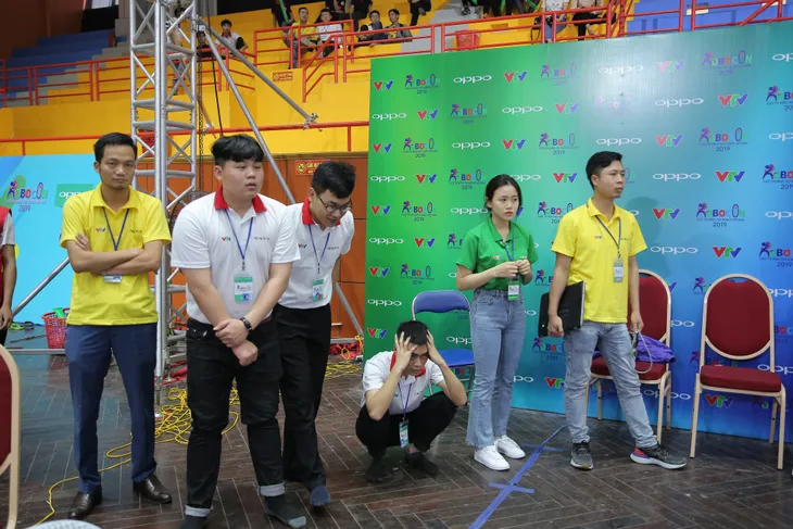 Robocon Đại học Công nghiệp Hà Nội: Ổn định, chính xác, thẳng tiến Hải Dương - Ảnh 8. Robocon Đại học Công nghiệp Hà Nội: Ổn định, chính xác, thẳng tiến Hải Dương - Ảnh 8.