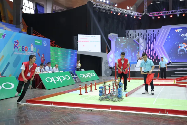Robocon Đại học Công nghiệp Hà Nội: Ổn định, chính xác, thẳng tiến Hải Dương - Ảnh 37. Robocon Đại học Công nghiệp Hà Nội: Ổn định, chính xác, thẳng tiến Hải Dương - Ảnh 37.