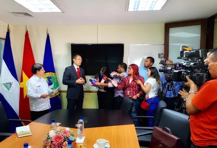 Đại sứ Việt Nam tại Nicaragua trình Quốc thư - Ảnh 1. Đại sứ Việt Nam tại Nicaragua trình Quốc thư - Ảnh 1.