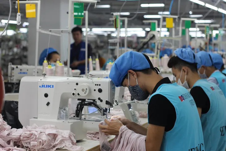 Ai cũng xứng đáng có 8 tiếng trọn vẹn tại nơi làm việc - Ảnh 2. Ai cũng xứng đáng có 8 tiếng trọn vẹn tại nơi làm việc - Ảnh 2.