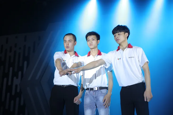 Những gương mặt giành vé vào chung kết Robocon Việt Nam 2019 - Ảnh 4. Những gương mặt giành vé vào chung kết Robocon Việt Nam 2019 - Ảnh 4.