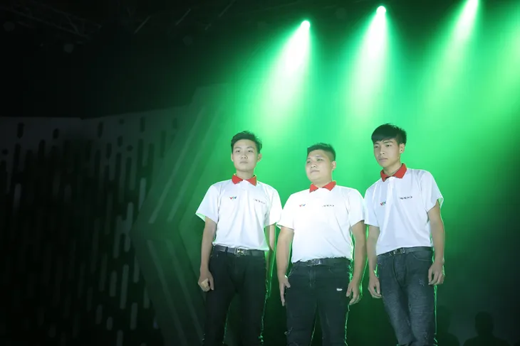 Những gương mặt giành vé vào chung kết Robocon Việt Nam 2019 - Ảnh 5. Những gương mặt giành vé vào chung kết Robocon Việt Nam 2019 - Ảnh 5.