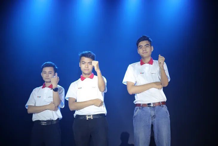 Những gương mặt giành vé vào chung kết Robocon Việt Nam 2019 - Ảnh 38. Những gương mặt giành vé vào chung kết Robocon Việt Nam 2019 - Ảnh 38.