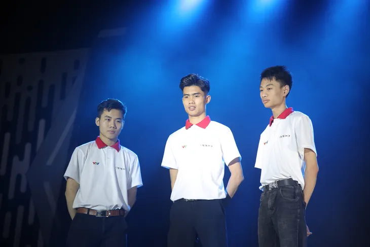 Những gương mặt giành vé vào chung kết Robocon Việt Nam 2019 - Ảnh 43. Những gương mặt giành vé vào chung kết Robocon Việt Nam 2019 - Ảnh 43.