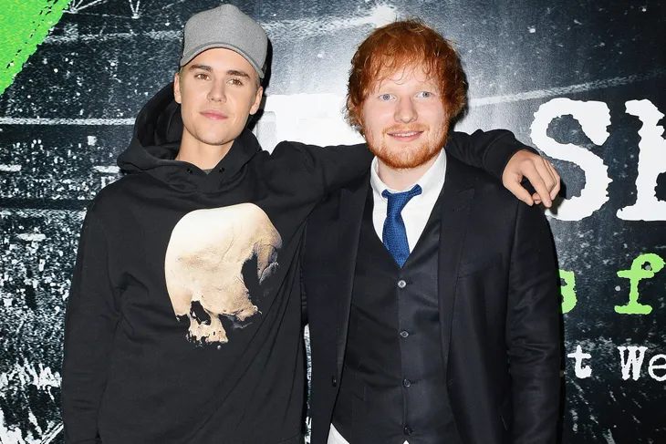 Ed Sheeran và Justin Bieber phối hợp trong sản phẩm mới - Ảnh 1. Ed Sheeran và Justin Bieber phối hợp trong sản phẩm mới - Ảnh 1.