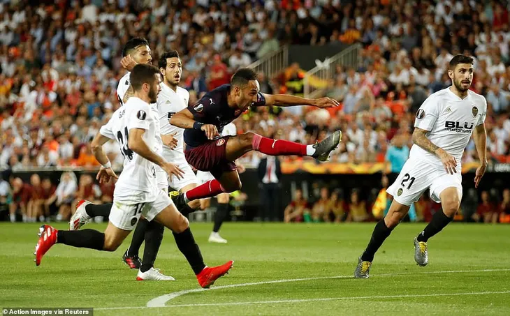 ẢNH: Arsenal thắng thuyết phục Valencia để giành quyền vào chung kết Europa League - Ảnh 6. ẢNH: Arsenal thắng thuyết phục Valencia để giành quyền vào chung kết Europa League - Ảnh 6.