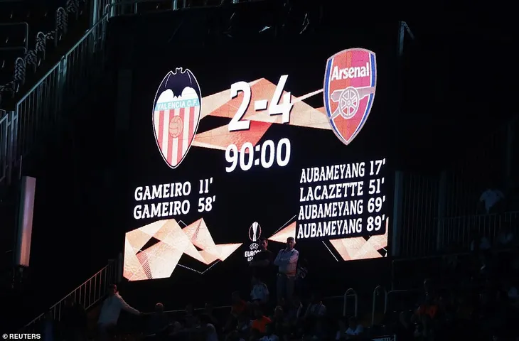 ẢNH: Arsenal thắng thuyết phục Valencia để giành quyền vào chung kết Europa League - Ảnh 15. ẢNH: Arsenal thắng thuyết phục Valencia để giành quyền vào chung kết Europa League - Ảnh 15.