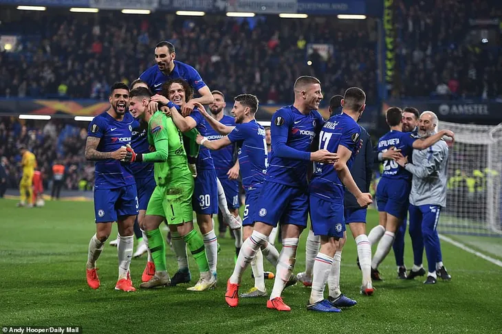 ẢNH: Chelsea nghẹt thở vượt qua Frankfurt, tiến vào chung kết Europa League - Ảnh 15. ẢNH: Chelsea nghẹt thở vượt qua Frankfurt, tiến vào chung kết Europa League - Ảnh 15.