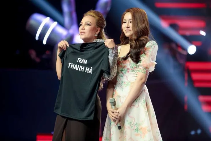 Giọng hát Việt: Bích Tuyết hóa thành Thanh Hà chuẩn bị oanh tạc vòng Đối đầu - Ảnh 2. Giọng hát Việt: Bích Tuyết hóa thành Thanh Hà chuẩn bị oanh tạc vòng Đối đầu - Ảnh 2.