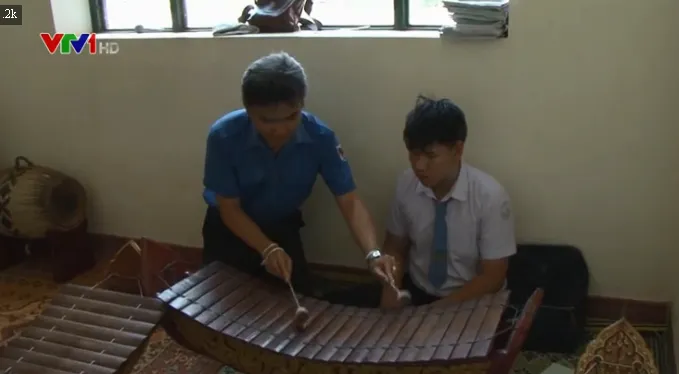 Bảo tồn đàn thuyền trong âm nhạc truyền thống Lào - Ảnh 1. Bảo tồn đàn thuyền trong âm nhạc truyền thống Lào - Ảnh 1.