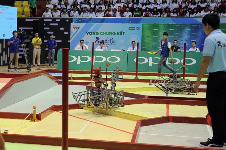 VCK Robocon Việt Nam 2019: Nghẹt thở đến những giây cuối cùng - Ảnh 44. VCK Robocon Việt Nam 2019: Nghẹt thở đến những giây cuối cùng - Ảnh 44.