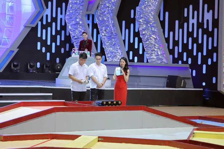 VCK Robocon Việt Nam 2019: Nghẹt thở đến những giây cuối cùng - Ảnh 71. VCK Robocon Việt Nam 2019: Nghẹt thở đến những giây cuối cùng - Ảnh 71.