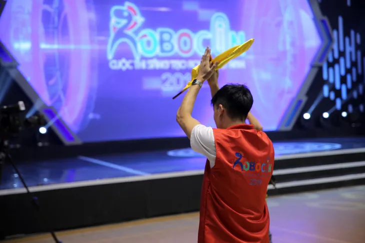 VCK Robocon Việt Nam 2019: Nghẹt thở đến những giây cuối cùng - Ảnh 123. VCK Robocon Việt Nam 2019: Nghẹt thở đến những giây cuối cùng - Ảnh 123.