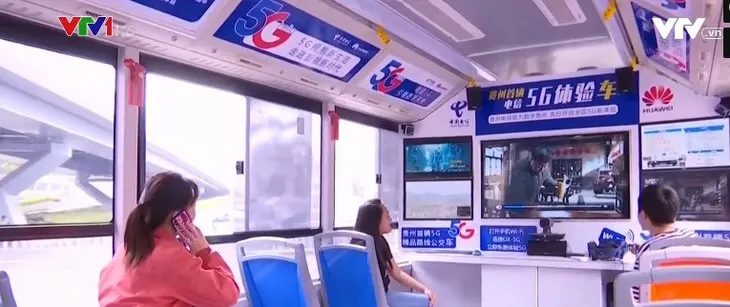 Xe bus kết nối mạng 5G tại Trung Quốc - Ảnh 1. Xe bus kết nối mạng 5G tại Trung Quốc - Ảnh 1.
