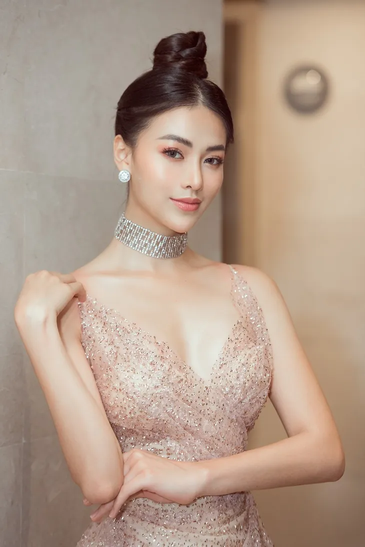 Hoa hậu Phương Khánh giảm 10kg khoe vòng eo 54cm - Ảnh 1. Hoa hậu Phương Khánh giảm 10kg khoe vòng eo 54cm - Ảnh 1.
