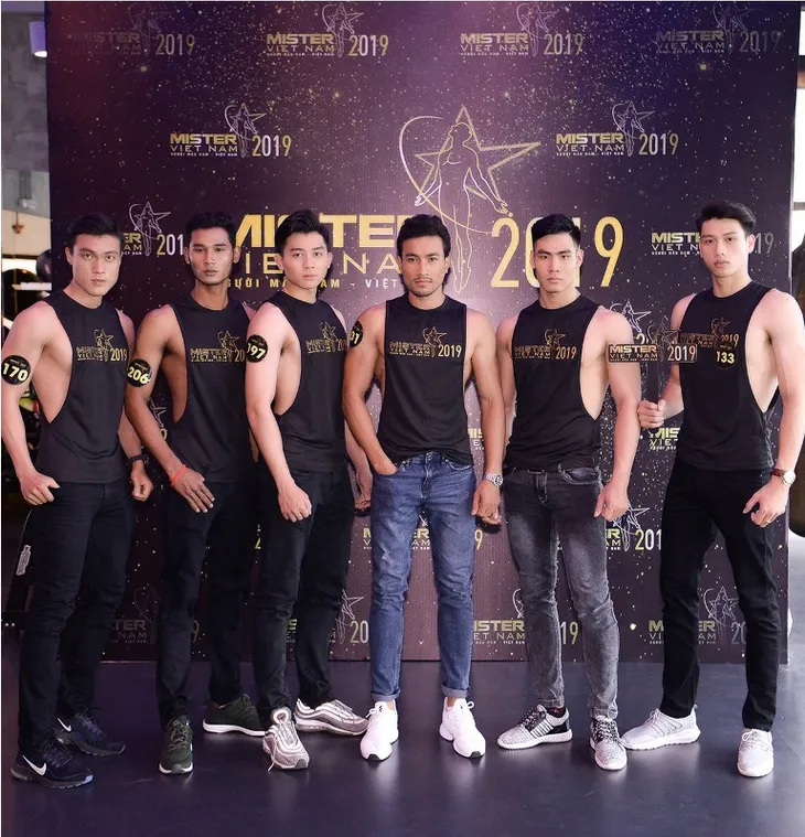 Hé lộ dàn thí sinh hùng hậu đổ bộ Mister Việt Nam 2019 - Ảnh 2. Hé lộ dàn thí sinh hùng hậu đổ bộ Mister Việt Nam 2019 - Ảnh 2.