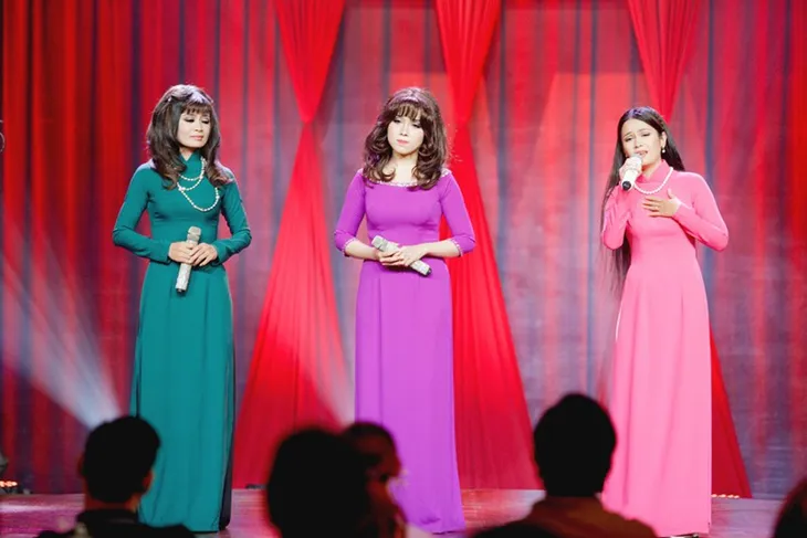 Thần tượng Bolero: Ngọc Sơn tìm được 5 học trò cưng cho vòng đấu tiếp - Ảnh 1. Thần tượng Bolero: Ngọc Sơn tìm được 5 học trò cưng cho vòng đấu tiếp - Ảnh 1.