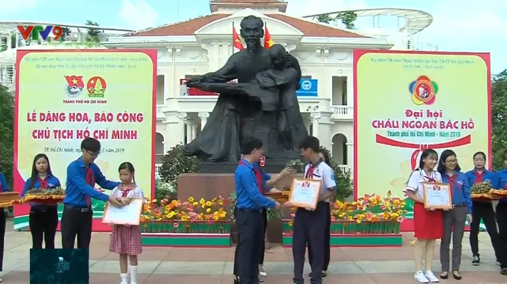 Nhân rộng các gương điển hình cháu ngoan Bác Hồ - Ảnh 1. Nhân rộng các gương điển hình cháu ngoan Bác Hồ - Ảnh 1.