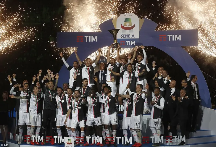 Kết quả vòng 37 giải VĐQG Italia Serie A: Juventus hòa Atalanta, Inter thua đậm Napoli - Ảnh 6. Kết quả vòng 37 giải VĐQG Italia Serie A: Juventus hòa Atalanta, Inter thua đậm Napoli - Ảnh 6.