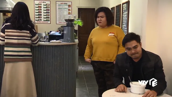 Về nhà đi con - Tập 28: Khải (Trọng Hùng) tát Huệ (Thu Quỳnh), nói Thư (Bảo Thanh) là gái chửa hoang - Ảnh 3. Về nhà đi con - Tập 28: Khải (Trọng Hùng) tát Huệ (Thu Quỳnh), nói Thư (Bảo Thanh) là gái chửa hoang - Ảnh 3.
