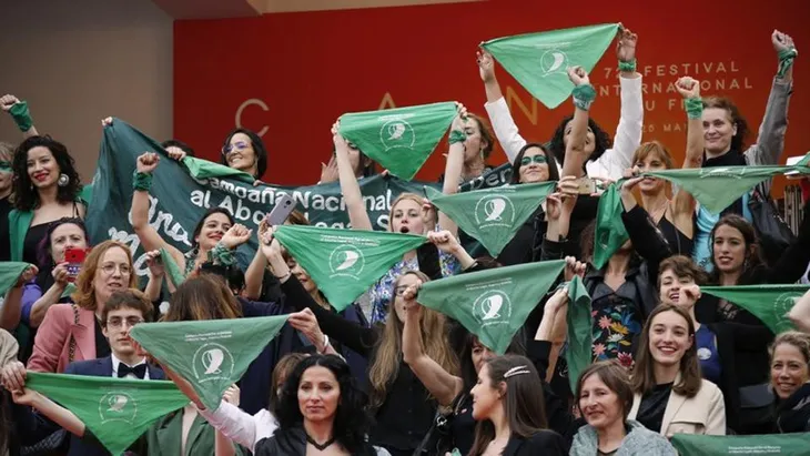 Cannes 2019: Những khoảnh khắc đáng nhớ nhất trên thảm đỏ - Ảnh 11. Cannes 2019: Những khoảnh khắc đáng nhớ nhất trên thảm đỏ - Ảnh 11.