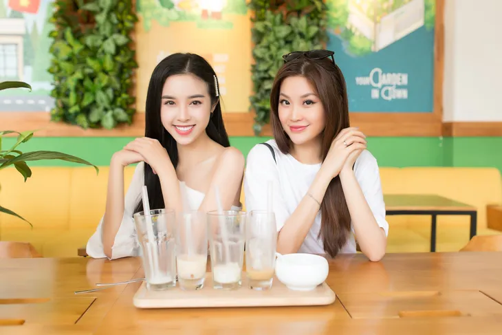 Á hậu Diễm Trang, Thúy An tiết lộ bí kíp ăn vặt thả ga vẫn giữ dáng chuẩn - Ảnh 3. Á hậu Diễm Trang, Thúy An tiết lộ bí kíp ăn vặt thả ga vẫn giữ dáng chuẩn - Ảnh 3.