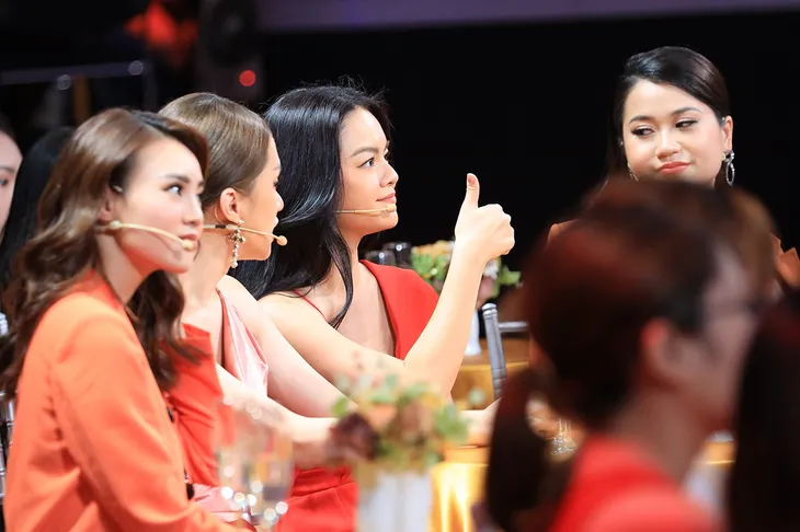 Phạm Quỳnh Anh nói về ngoại tình trong Quý ông đại chiến - Ảnh 4. Phạm Quỳnh Anh nói về ngoại tình trong Quý ông đại chiến - Ảnh 4.