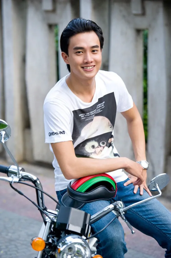 Ngắm vẻ bảnh bao ngoài đời thực của Vũ sở khanh trong Về nhà đi con - Ảnh 3. Ngắm vẻ bảnh bao ngoài đời thực của Vũ sở khanh trong Về nhà đi con - Ảnh 3.