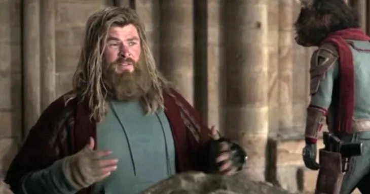 Chris Hemsworth thích bộ dạng Thor béo trong Avengers: Endgame - Ảnh 1. Chris Hemsworth thích bộ dạng Thor béo trong Avengers: Endgame - Ảnh 1.