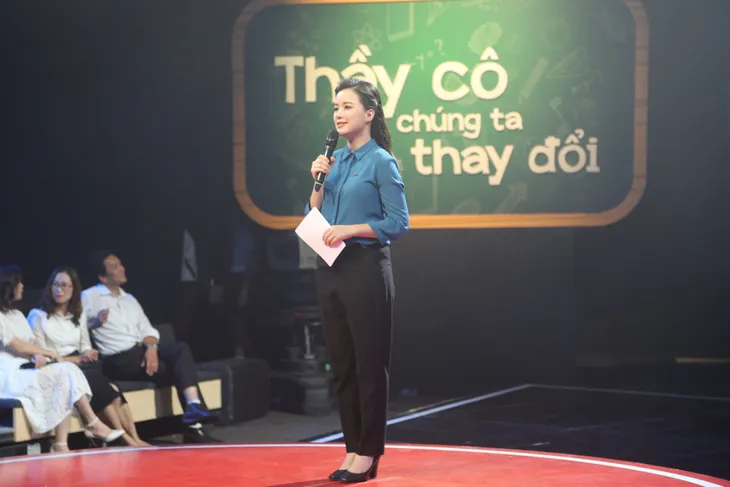 Gala Thầy cô chúng ta đã thay đổi: Thay đổi vì một trường học hạnh phúc - Ảnh 4. Gala Thầy cô chúng ta đã thay đổi: Thay đổi vì một trường học hạnh phúc - Ảnh 4.