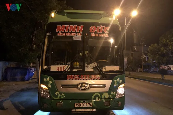 Xe khách va chạm xe máy ở Đà Nẵng, 1 thanh niên tử vong - Ảnh 1. Xe khách va chạm xe máy ở Đà Nẵng, 1 thanh niên tử vong - Ảnh 1.