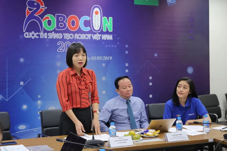 Robocon Việt Nam 2019: Khi sinh viên Việt Nam chinh phục đề thi của Mông Cổ - Ảnh 2. Robocon Việt Nam 2019: Khi sinh viên Việt Nam chinh phục đề thi của Mông Cổ - Ảnh 2.