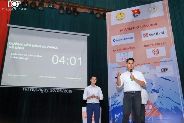 Chung kết cuộc thi Đường lên đỉnh Olympia Học viện Ngân hàng 2019 - Ảnh 1. Chung kết cuộc thi Đường lên đỉnh Olympia Học viện Ngân hàng 2019 - Ảnh 1.