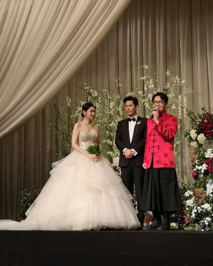 Tiết lộ ảnh cưới lãng mạn của Choo Ja Hyun và Vu Hiểu Quang - Ảnh 7. Tiết lộ ảnh cưới lãng mạn của Choo Ja Hyun và Vu Hiểu Quang - Ảnh 7.