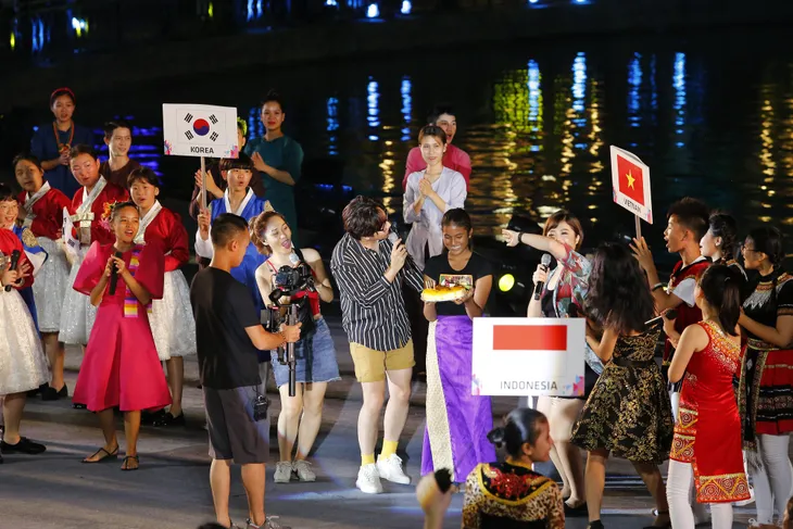 Hứng khởi chờ đón đêm gala nghệ thuật Sắc màu văn hoá bốn phương! - Ảnh 3. Hứng khởi chờ đón đêm gala nghệ thuật Sắc màu văn hoá bốn phương! - Ảnh 3.