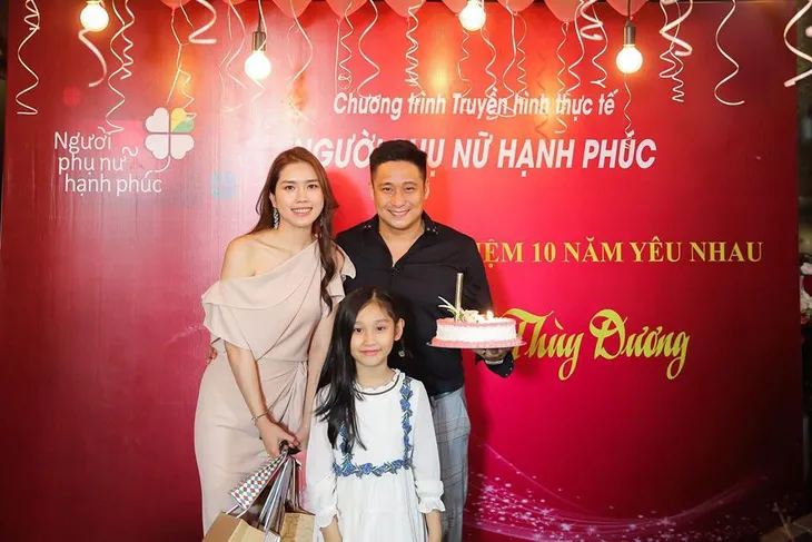 Bất ngờ với số điểm vợ Minh Tiệp chấm cho chồng về... độ lãng mạn - Ảnh 4. Bất ngờ với số điểm vợ Minh Tiệp chấm cho chồng về... độ lãng mạn - Ảnh 4.