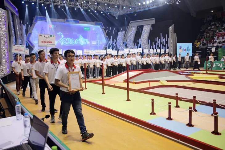 Vòng chung kết Robocon Việt Nam 2019 chính thức khởi tranh - Ảnh 20. Vòng chung kết Robocon Việt Nam 2019 chính thức khởi tranh - Ảnh 20.