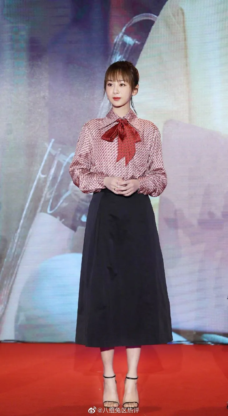 Angelababy đọ sắc bên Dương Mịch - Ảnh 6. Angelababy đọ sắc bên Dương Mịch - Ảnh 6.