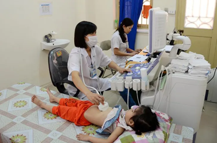 Bệnh viện Đa khoa tỉnh Hà Nam: Nâng cao y đức, tạo dựng niềm tin với người bệnh - Ảnh 1.
