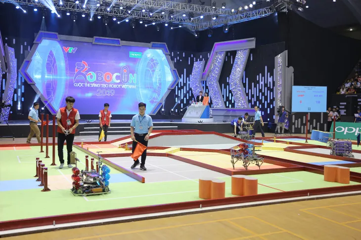 VCK Robocon Việt Nam 2019: Kỷ lục Uukhai được xác lập ngay từ đêm mở màn - Ảnh 37. VCK Robocon Việt Nam 2019: Kỷ lục Uukhai được xác lập ngay từ đêm mở màn - Ảnh 37.