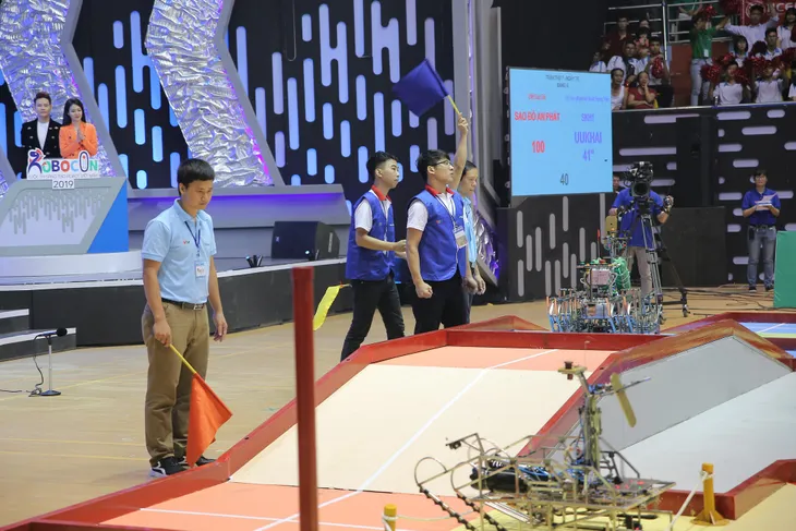 VCK Robocon Việt Nam 2019: Kỷ lục Uukhai được xác lập ngay từ đêm mở màn - Ảnh 43. VCK Robocon Việt Nam 2019: Kỷ lục Uukhai được xác lập ngay từ đêm mở màn - Ảnh 43.
