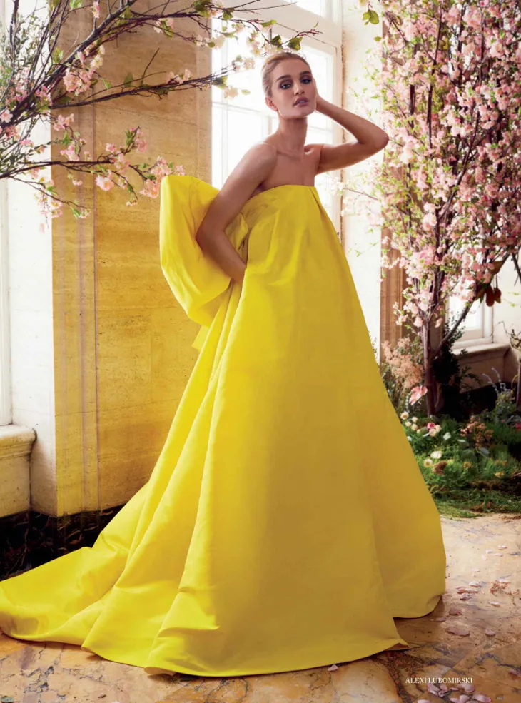 Mòn mắt với gái một con Rosie Huntington-Whiteley - Ảnh 5. Mòn mắt với gái một con Rosie Huntington-Whiteley - Ảnh 5.