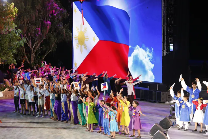 Những hình ảnh tuyệt đẹp từ gala nghệ thuật Liên hoan thiếu nhi quốc tế VTV 2019 - Ảnh 6. Những hình ảnh tuyệt đẹp từ gala nghệ thuật Liên hoan thiếu nhi quốc tế VTV 2019 - Ảnh 6.