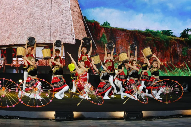 Những hình ảnh tuyệt đẹp từ gala nghệ thuật Liên hoan thiếu nhi quốc tế VTV 2019 - Ảnh 16. Những hình ảnh tuyệt đẹp từ gala nghệ thuật Liên hoan thiếu nhi quốc tế VTV 2019 - Ảnh 16.