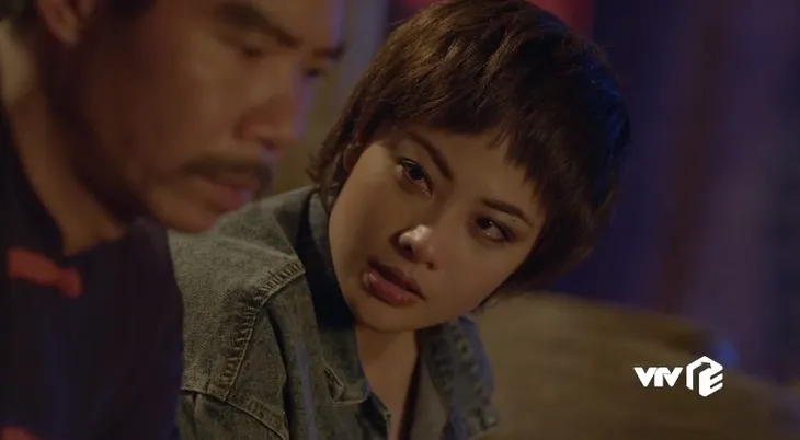 Mê cung - Tập 15: Việt sói chết, Lưu Ly đau khổ tột cùng - Ảnh 4. Mê cung - Tập 15: Việt sói chết, Lưu Ly đau khổ tột cùng - Ảnh 4.