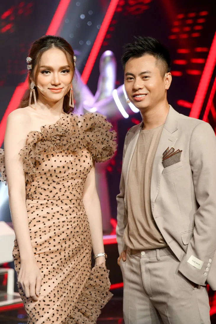 Hương Giang, Phạm Quỳnh Anh ngồi ghế nóng Giọng hát Việt nhí 2019 - Ảnh 1. Hương Giang, Phạm Quỳnh Anh ngồi ghế nóng Giọng hát Việt nhí 2019 - Ảnh 1.