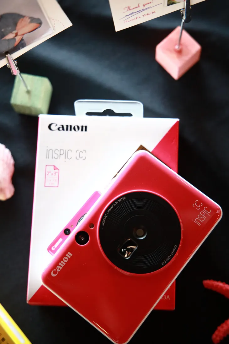 Canon ra mắt hai loại máy ảnh chụp và in ảnh liền - Ảnh 1. Canon ra mắt hai loại máy ảnh chụp và in ảnh liền - Ảnh 1.