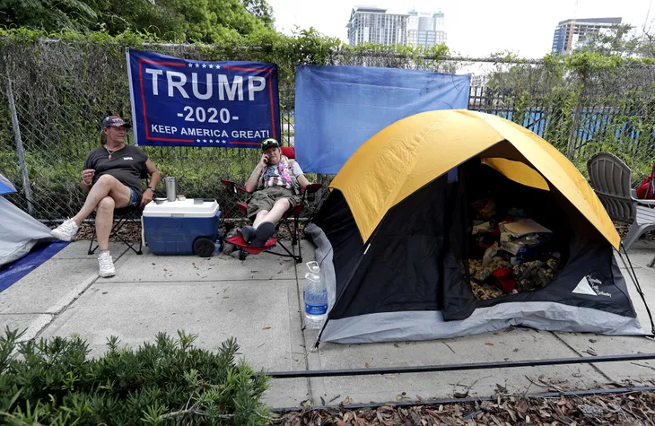 Tổng thống Mỹ Donald Trump bắt đầu chiến dịch tái tranh cử - Ảnh 1. Tổng thống Mỹ Donald Trump bắt đầu chiến dịch tái tranh cử - Ảnh 1.