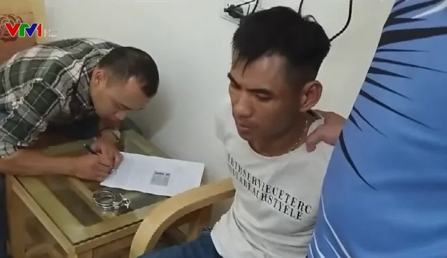 Triệt phá 2 vụ vận chuyển ma túy tại Quảng Bình và Sơn La - Ảnh 2. Triệt phá 2 vụ vận chuyển ma túy tại Quảng Bình và Sơn La - Ảnh 2.